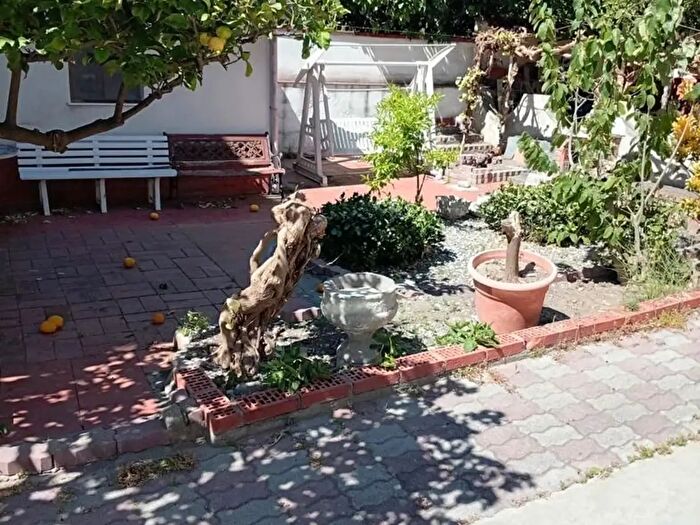 Appartamento con 5 locali in vendita in Via Mortara, Reggio Calabria