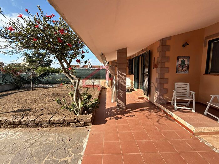 Appartamento trilocale in vendita in Calasetta