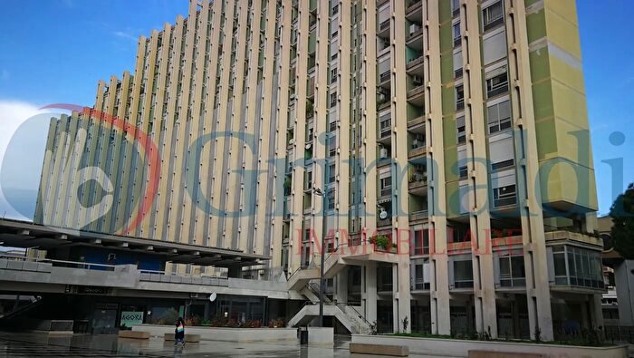 Appartamento bilocale in vendita in Piazzale Dante, Taranto