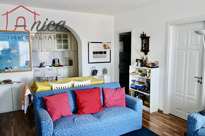 Appartamento bilocale in vendita in Via di Zell, Trento