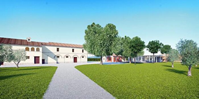 Casa con 6 locali in vendita in Via Fausto Bonifazio, Corridonia