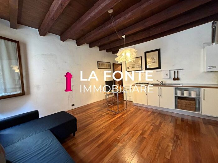 Appartamento monolocale in affitto in Via Cesare Battisti, Santa Sofia Altinate, Padova