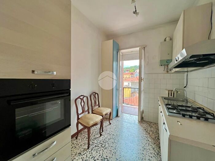 Appartamento trilocale in vendita in Via Umberto I, Lanzo Torinese