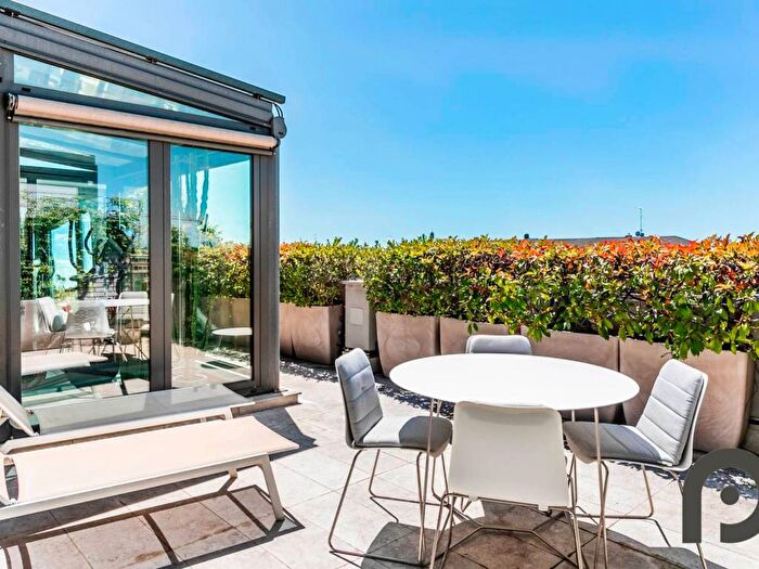 Casa con 5 locali in affitto in Viale Papiniano, Corso Genova, Milano