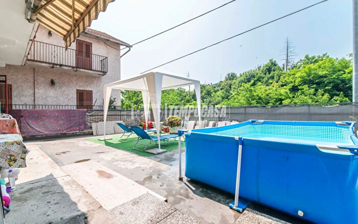 Casa quadrilocale in vendita in Via Don Giovanni Calvi, Solbiate Olona