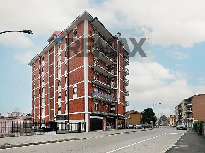 Appartamento bilocale in vendita in Via Vincenzo Bellini, Brugherio