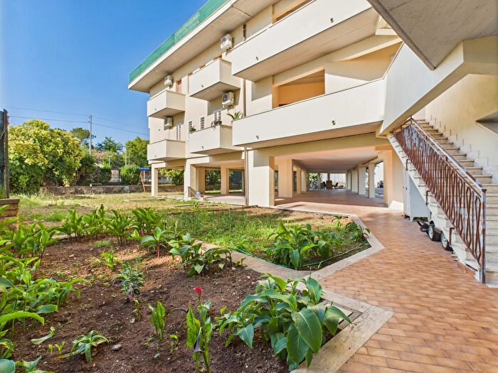 Appartamento bilocale in vendita in Via Portuense, Roma