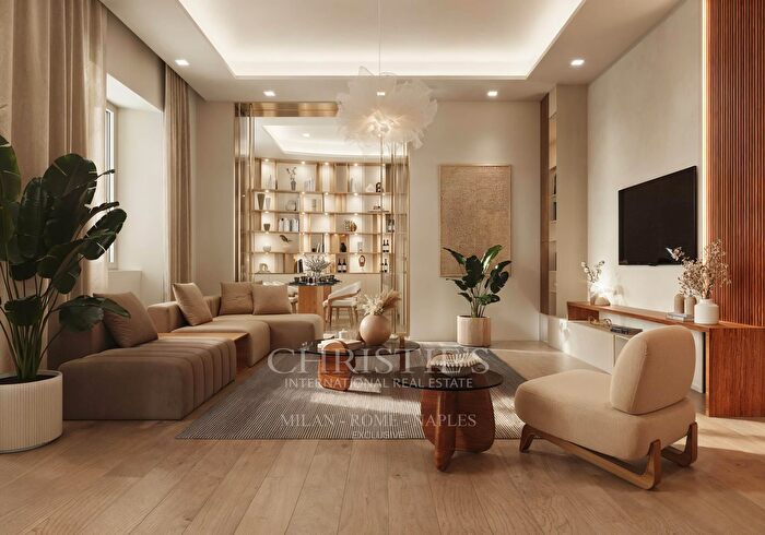 Appartamento quadrilocale in vendita in Via Massimi, Roma