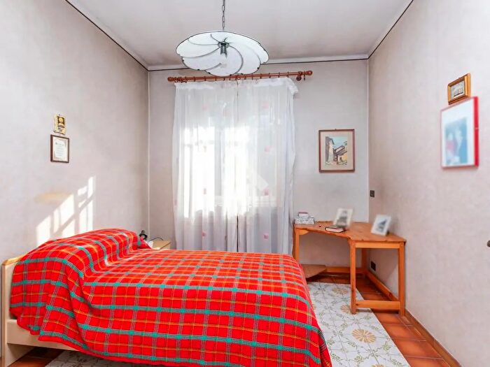 Appartamento trilocale in vendita in Via Alessandro Cruto, Torino