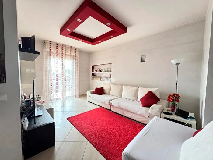 Appartamento quadrilocale in vendita in Via Bergamo, Osnago