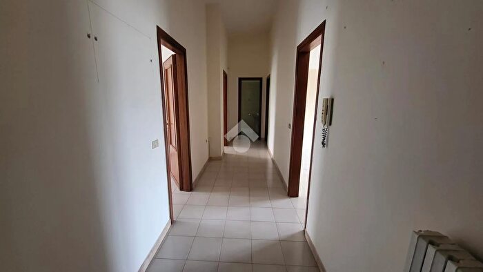 Appartamento con 5 locali in vendita in Via Pietrastornina, Pannarano