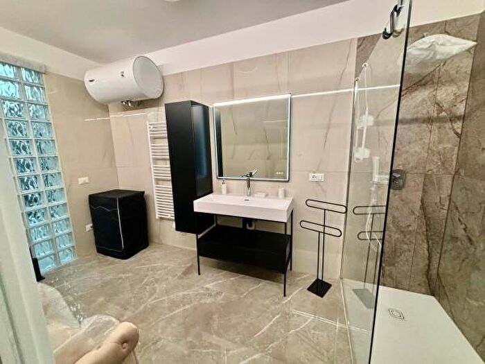 Casa trilocale in vendita in Via Ancona, Comacchio