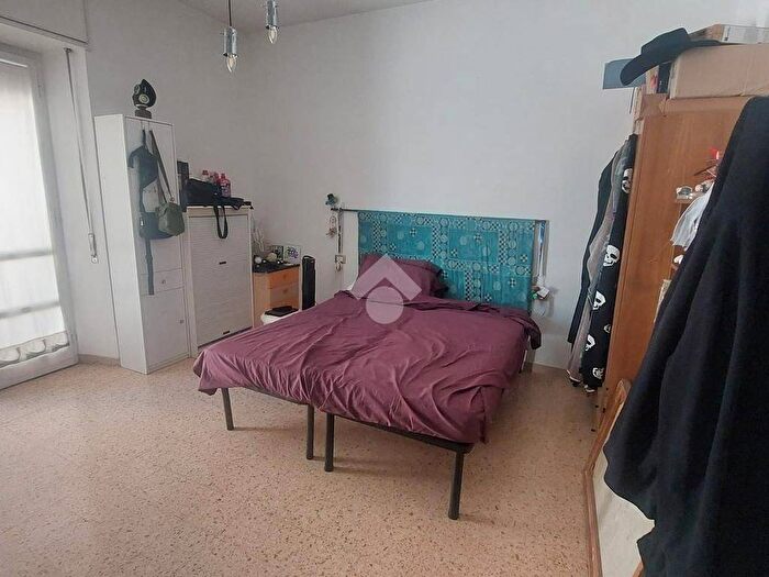 Appartamento con 5 locali in affitto in Camera In Via Eugubina, Monteluce Ponte Rio, Perugia