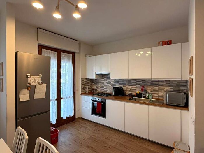 Appartamento trilocale in affitto in Viale Giovan Battista Morgagni, Careggi Rifredi Dalmazia, Firenze