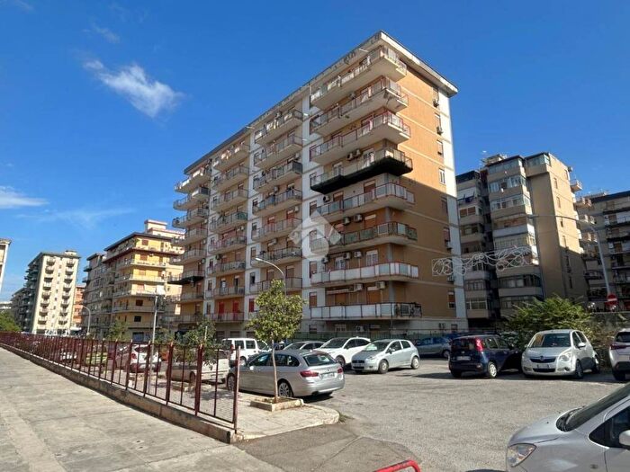 Appartamento quadrilocale in vendita in Via Giovanni Bocchieri, Guadagna, Palermo