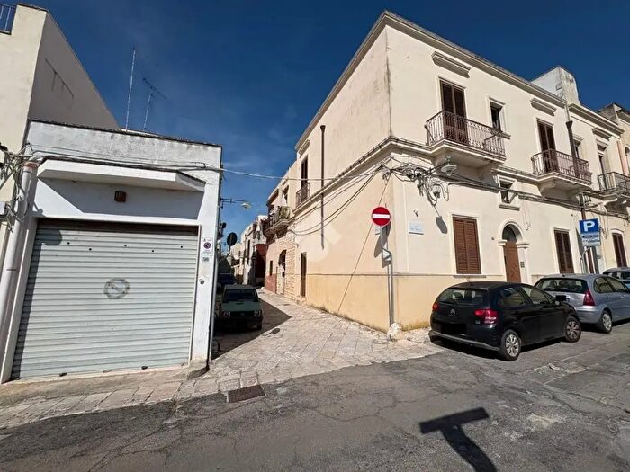 Casa monolocale in vendita in Via degli Abbamonte, Brindisi