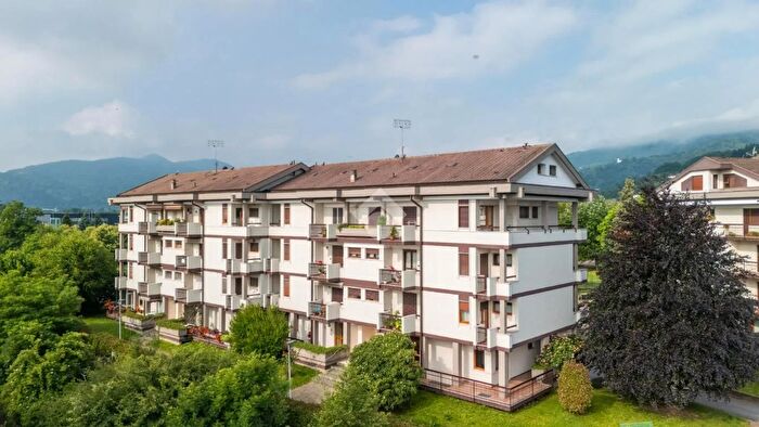 Appartamento quadrilocale in vendita in Via Gualtieri, Verzuolo