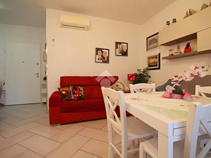 Appartamento bilocale in vendita in Via Carlo Marx, Prato