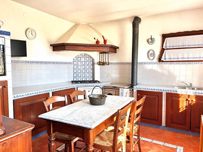 Casa con 6 locali in vendita in Piove di Sacco