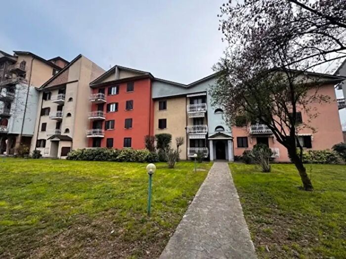 Appartamento quadrilocale in vendita in Via Fatebenefratelli, Cremona