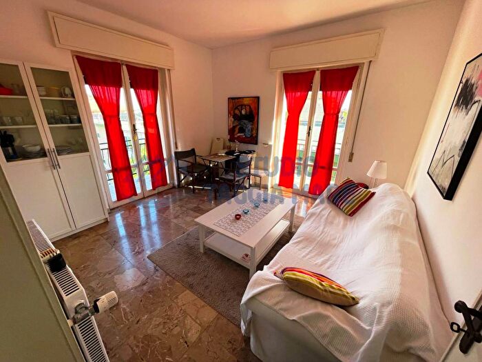 Appartamento bilocale in affitto in Via San Francesco, Centro, Taggia