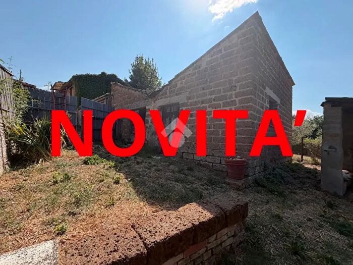 Casa trilocale in vendita in Str di Gualdo, Narni