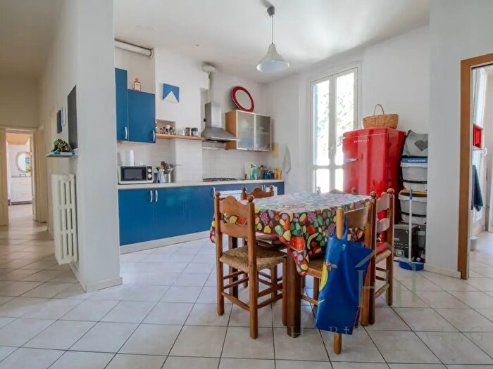 Appartamento con 5 locali in vendita in Via Piero Maroncelli, Forli'