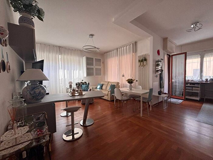 Appartamento trilocale in affitto in Via della Blandoria, Via Lecco Via Bergamo, Monza