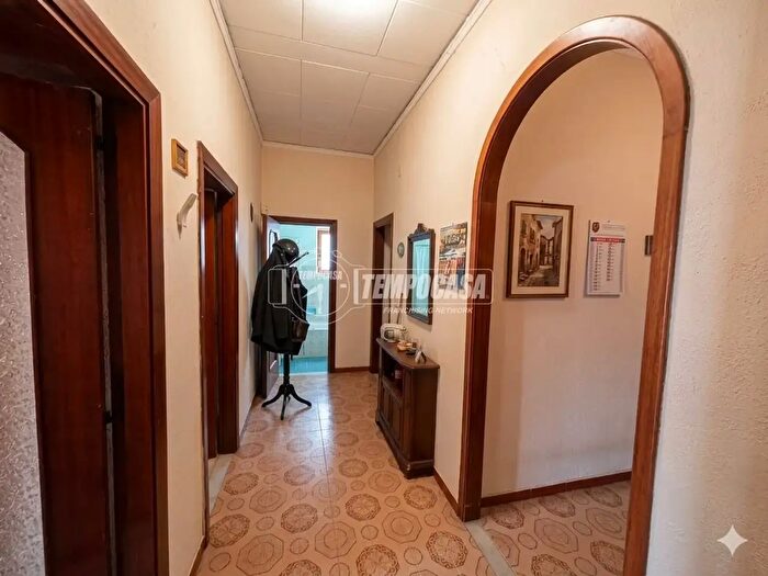 Appartamento con 5 locali in vendita in SantAnastasia