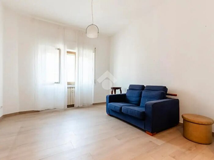 Appartamento bilocale in vendita in Via Paolo V, Roma