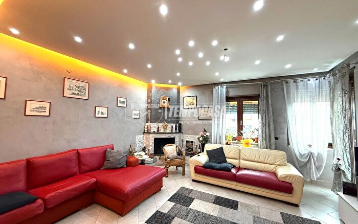 Appartamento quadrilocale in vendita in Quarto