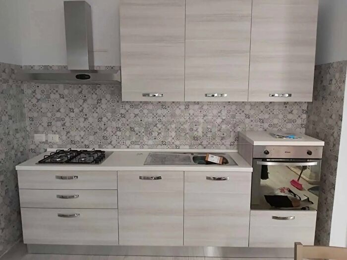 Appartamento trilocale in affitto in Viale della Vittoria, Marcianise