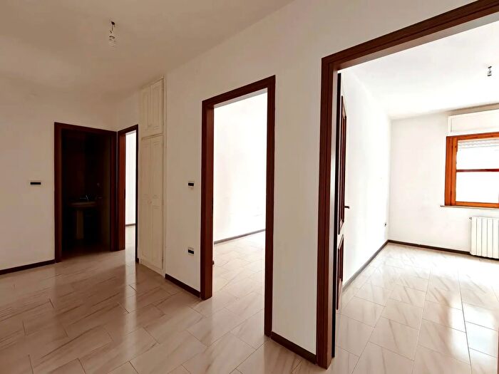 Appartamento con 6 locali in vendita in Via Ugo La Malfa, Sassari