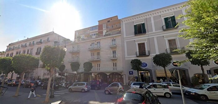 Appartamento quadrilocale in vendita in Corso Umberto I, Torre Annunziata