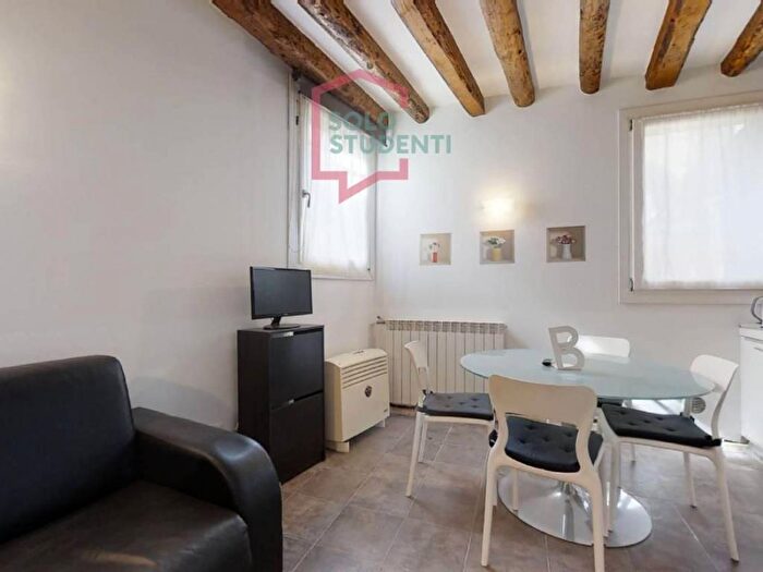 Appartamento trilocale in affitto in cannaregio, Guglie San Leonardo, Venezia