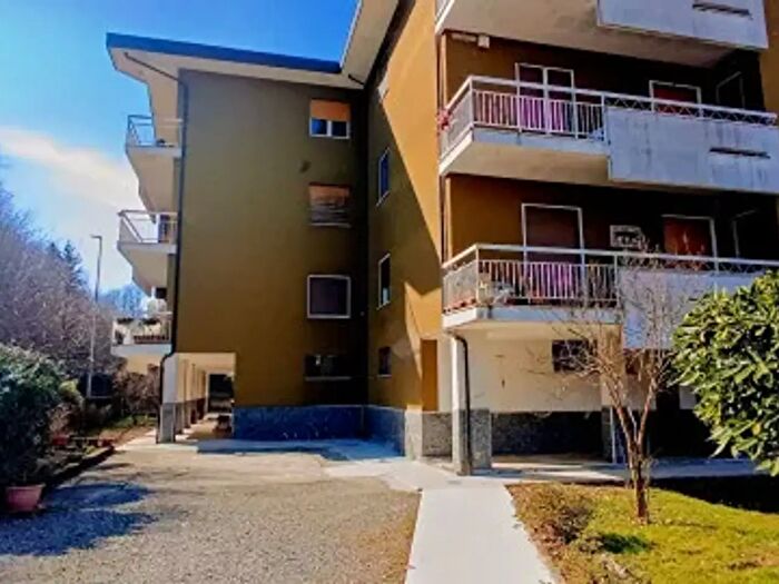 Appartamento con 5 locali in vendita in Via Sette Martiri, Cuorgne