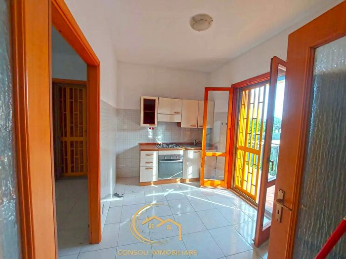 Appartamento trilocale in vendita in Via Provinciale per Riposto, Acireale