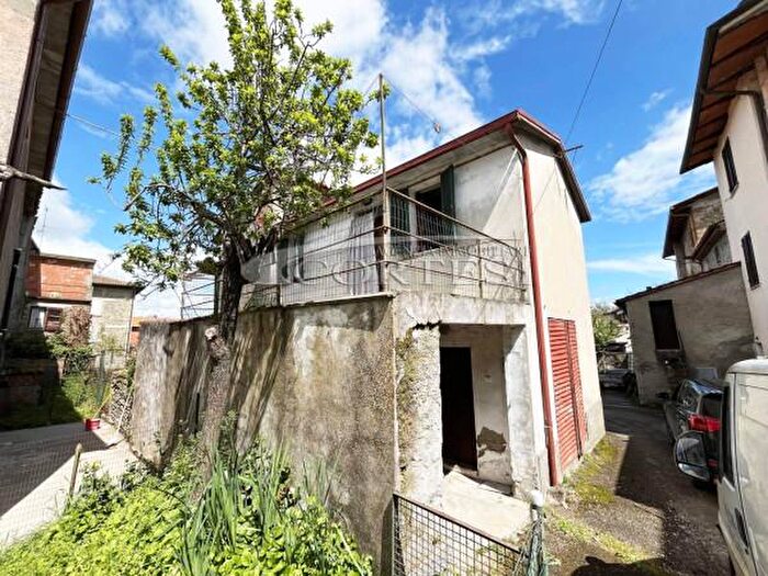 Casa con 5 locali in vendita in Calzolaro, Umbertide