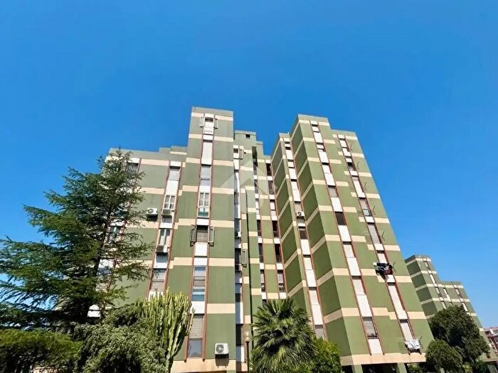 Appartamento con 5 locali in vendita in Via Botticelli, Cagliari