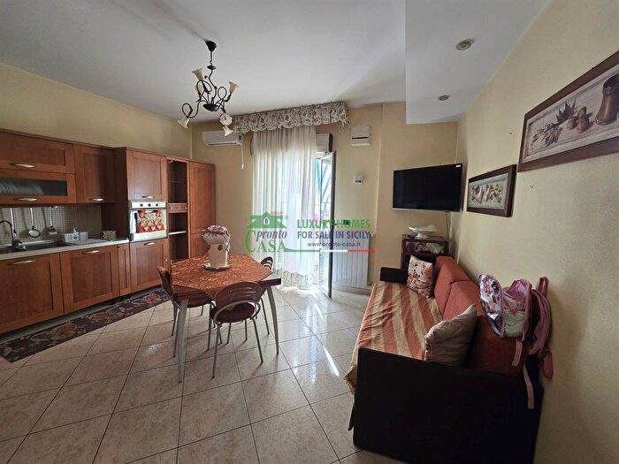 Appartamento in vendita in Gela