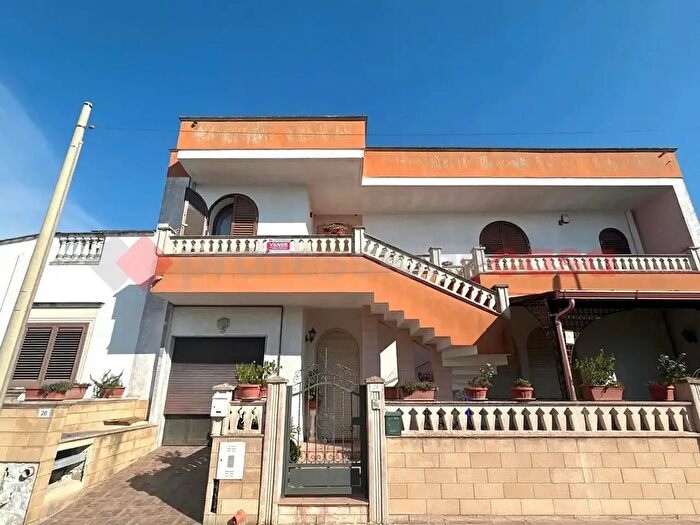 Casa quadrilocale in vendita in Via Gaetano Carluccio, Poggiardo