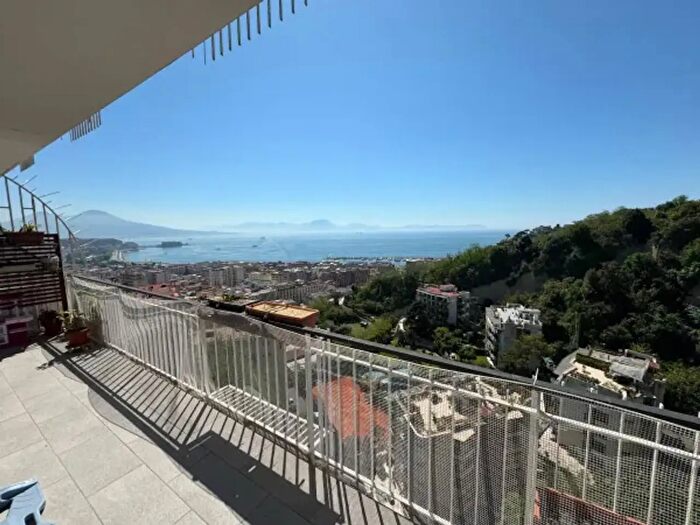 Appartamento quadrilocale in affitto in Via Privata del Parco Comola Ricci, Napoli
