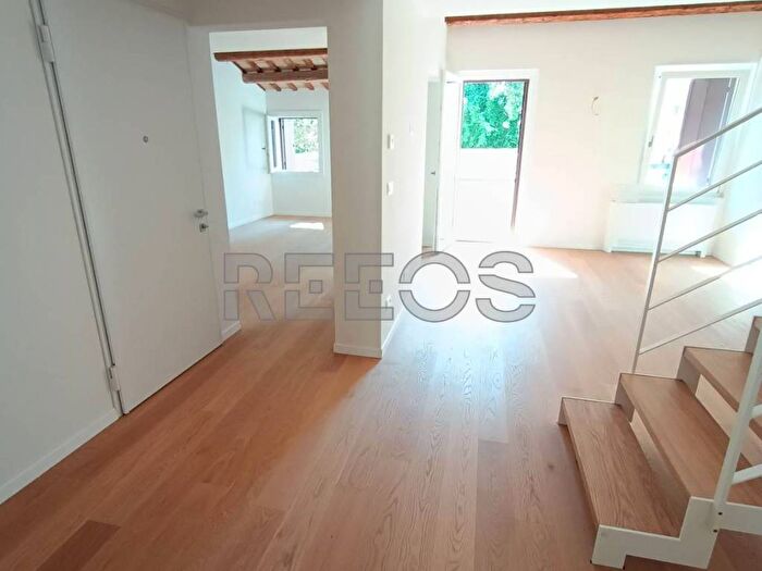 Appartamento quadrilocale in affitto in Santa Sofia Altinate, Padova