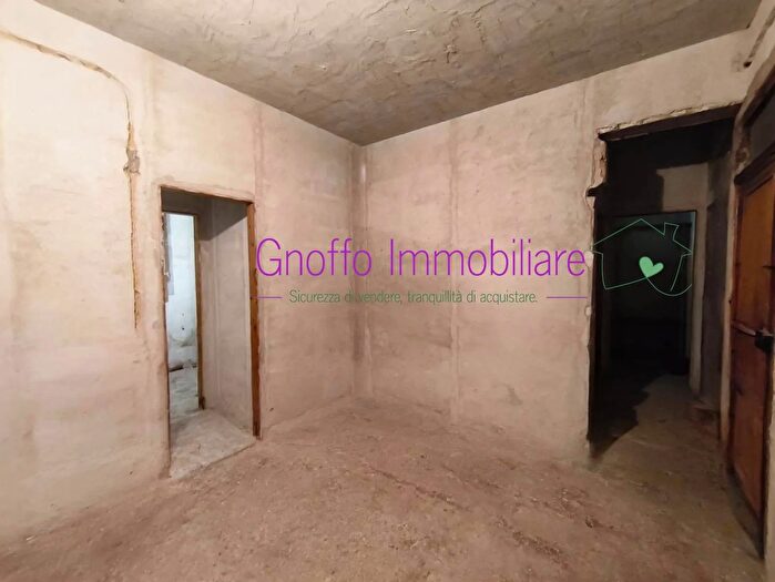 Appartamento trilocale in vendita in Valderice, Valderice