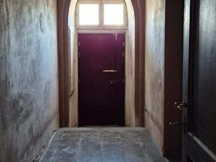Casa con 5 locali in vendita in Frediano a Settimo, Cascina