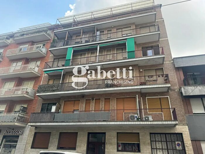 Appartamento bilocale in vendita in Via Bionaz, Torino