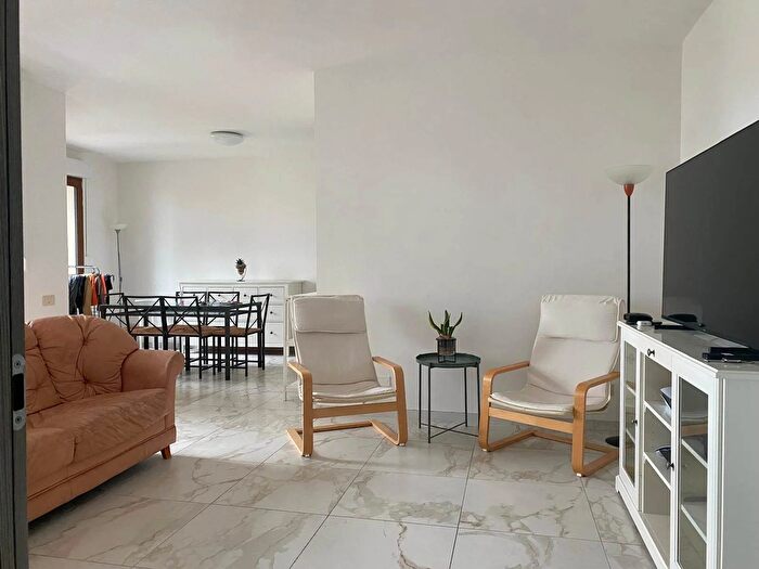 Appartamento con 5 locali in affitto in Via Magno Magnini Perugia Pg, Perugia