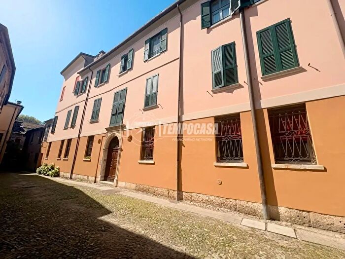 Appartamento trilocale in vendita in Vicolo Mozzo Torcicoda, Ferrara