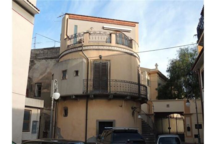 Casa trilocale in vendita in Villafranca Tirrena