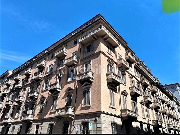 Appartamento quadrilocale in affitto in Via Alfonso La Marmora, Crocetta, Torino